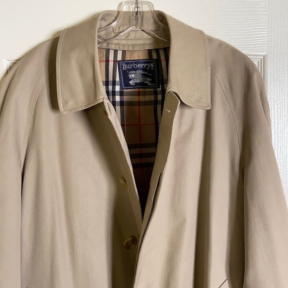 Trench coat